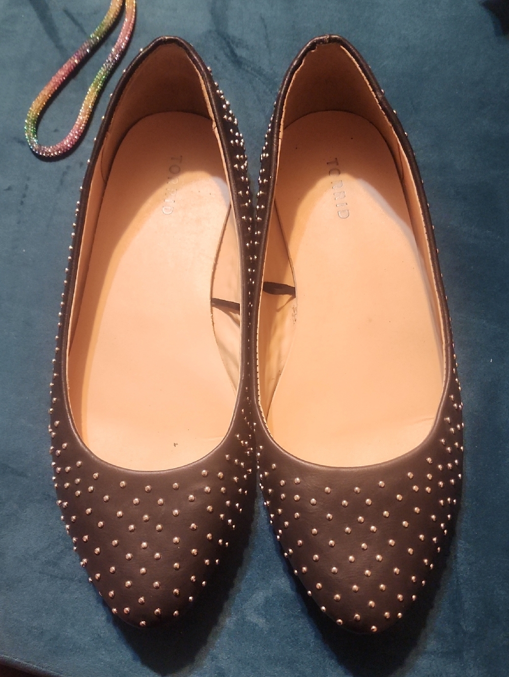13 [Torrid] Black Studded Almond Pointed Ballet Flats -Worn Twice